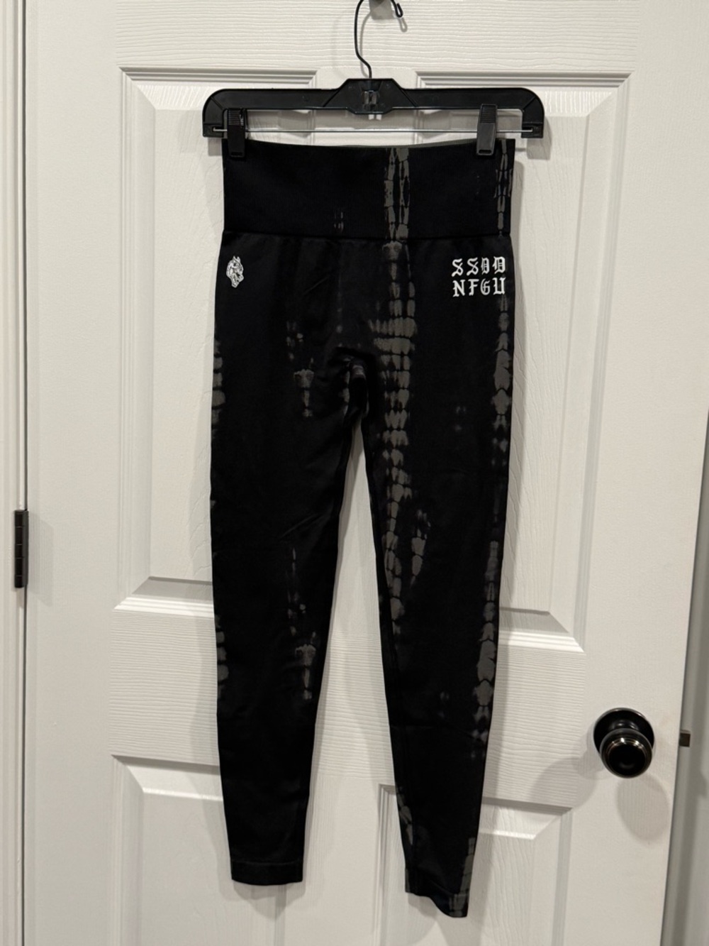 Dark Sport Black Tie-Dye Active Leggings